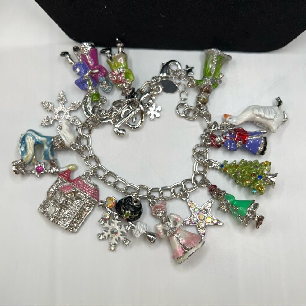 Kirks Folly Holiday Charm Bracelet Charles Dickens “A Christmas Carol”
